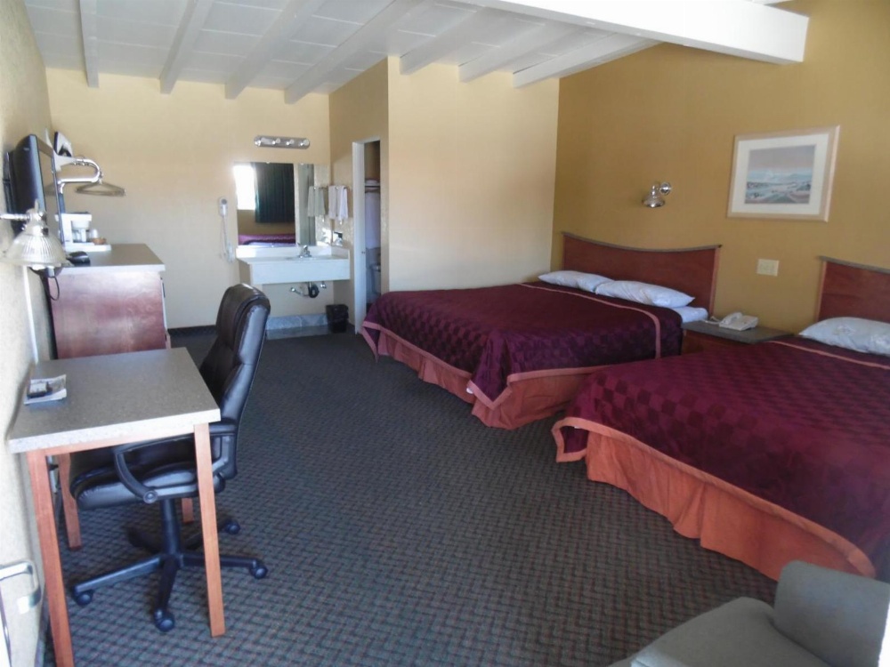Trails Motel Main image