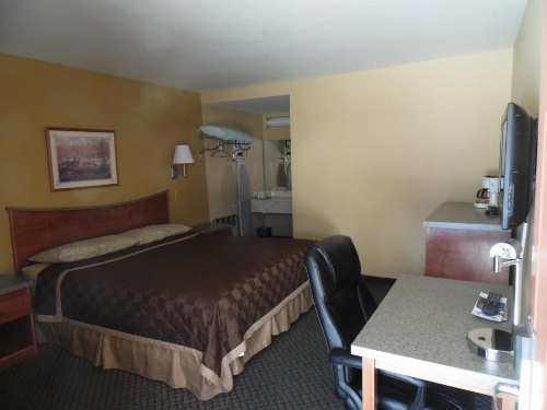 Trails Motel image 45